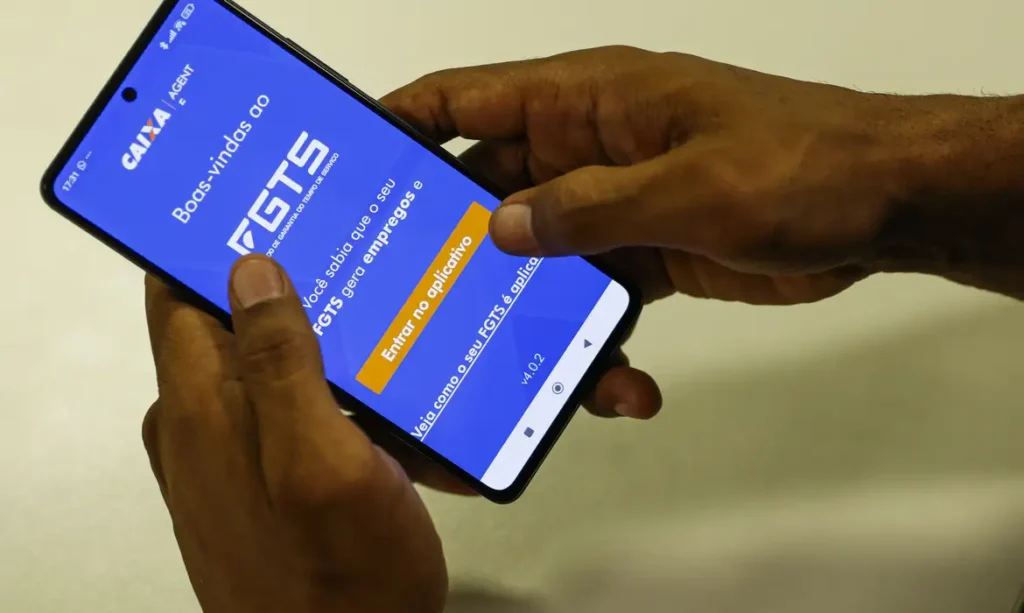 Novas Regras do Saque-Aniversário do FGTS Geram Alerta e Críticas de Especialistas