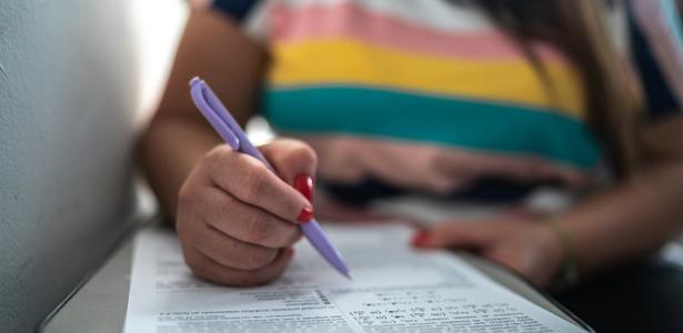 Concursos Públicos: Milhares de Vagas com Salários de Até R$ 44 Mil e Prazos Urgentes em Todo o Brasil